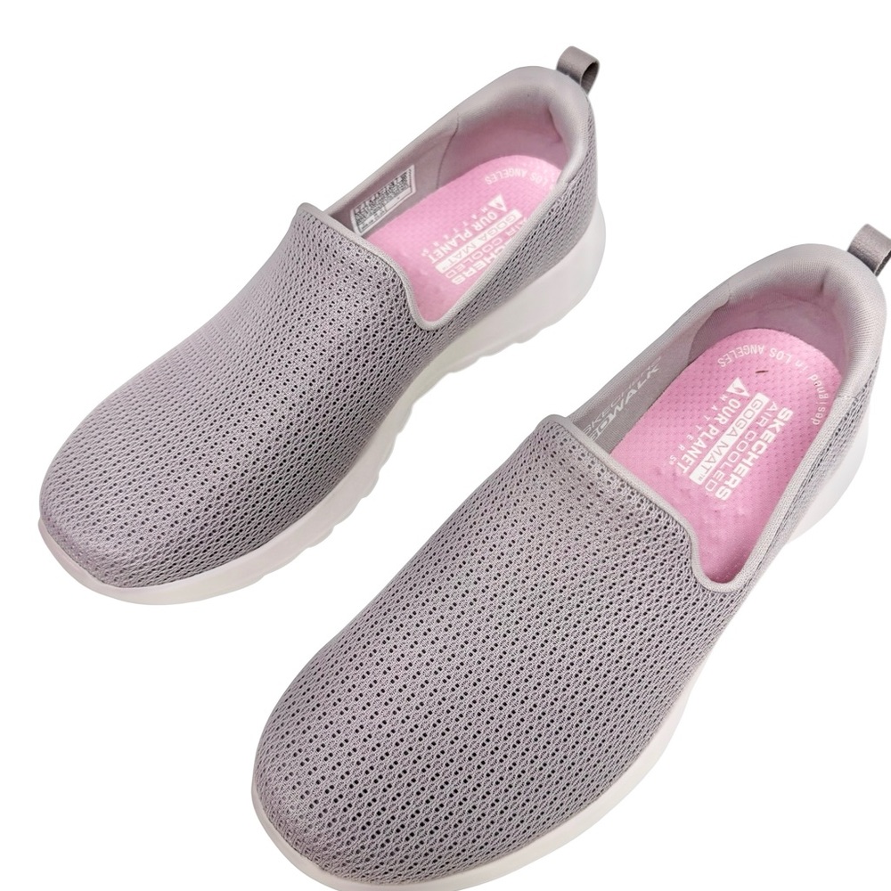 Skechers Women’s Size 7 Go Walk Joy Light Mauve Air Cooled Gogo Mat New